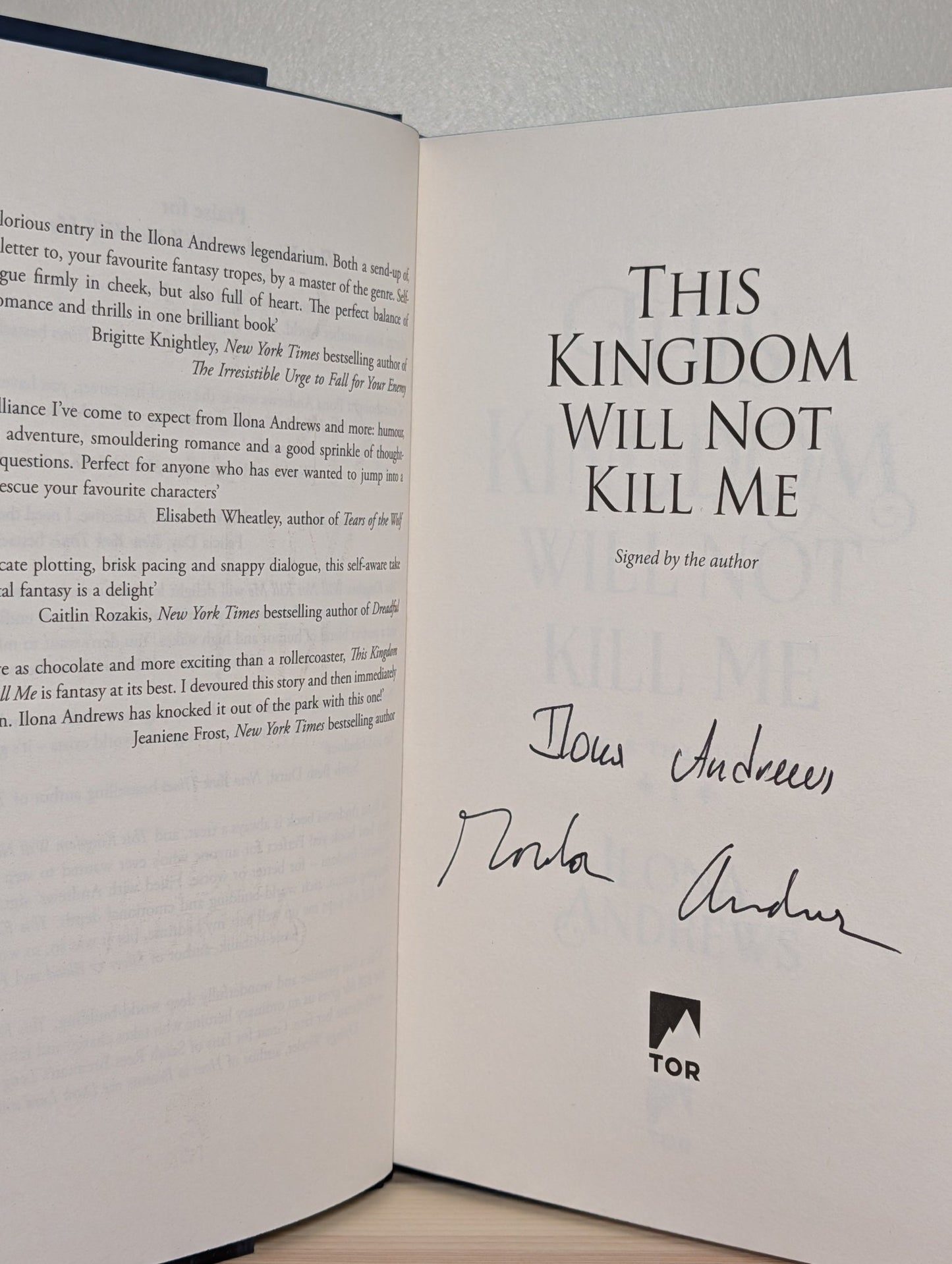 This Kingdom Will Not Kill Me by Ilona Andrews (Signed First Edition with sprayed edges) - Fialta Books