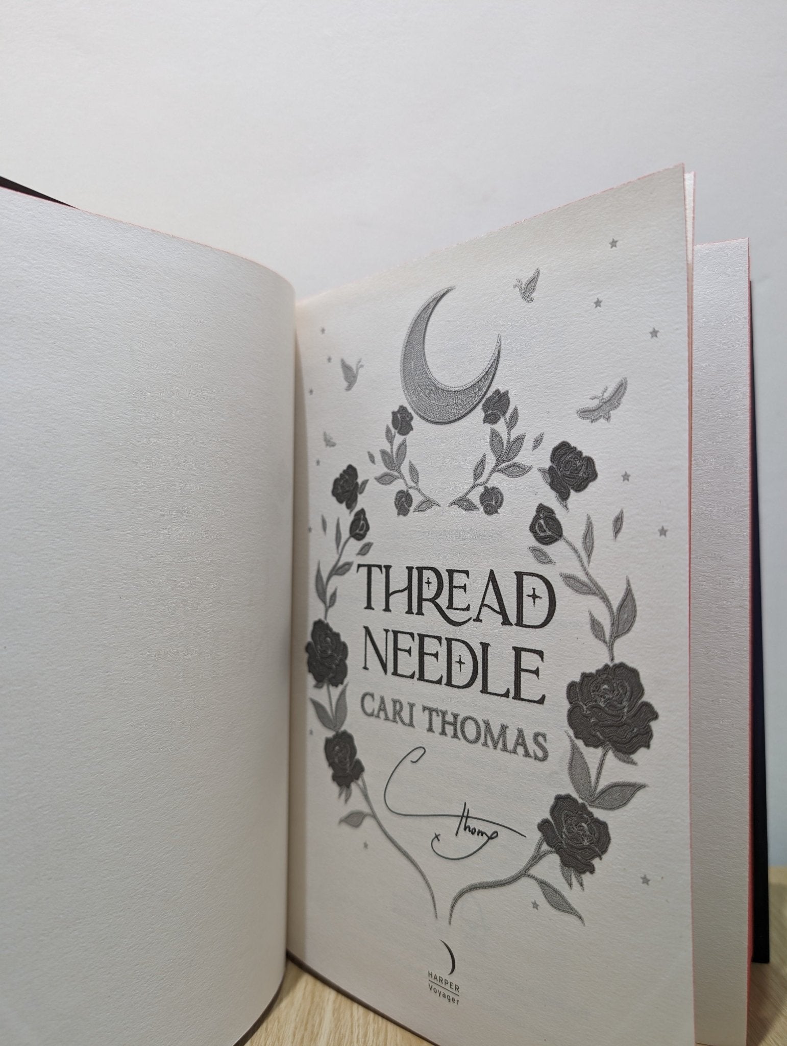 Threadneedle by Cari Thomas (Signed First Edition with sprayed edges) - Fialta Books