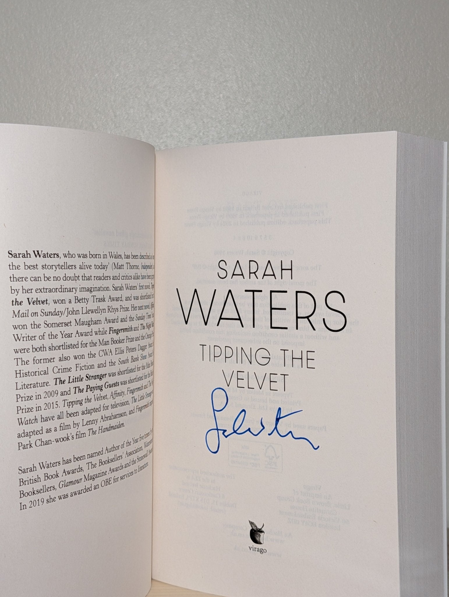 Tipping The Velvet by Sarah Waters (Signed Paperback Edition) - Fialta Books