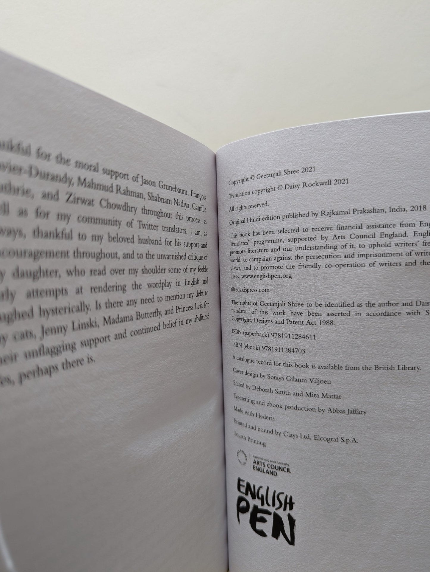 Tomb of Sand by Geetanjali Shree (Signed Edition) - Fialta Books