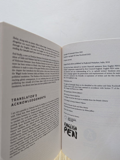 Tomb of Sand by Geetanjali Shree (Signed First Edition) - Fialta Books