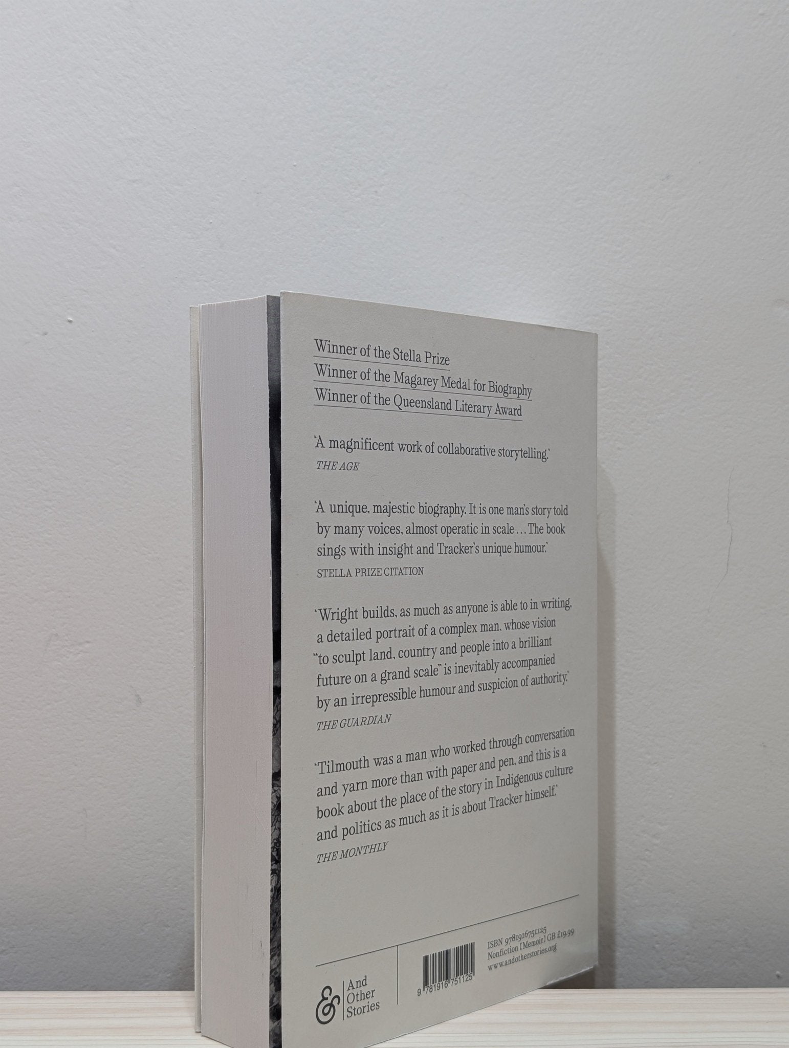 Tracker by Alexis Wright (First Edition) - Fialta Books
