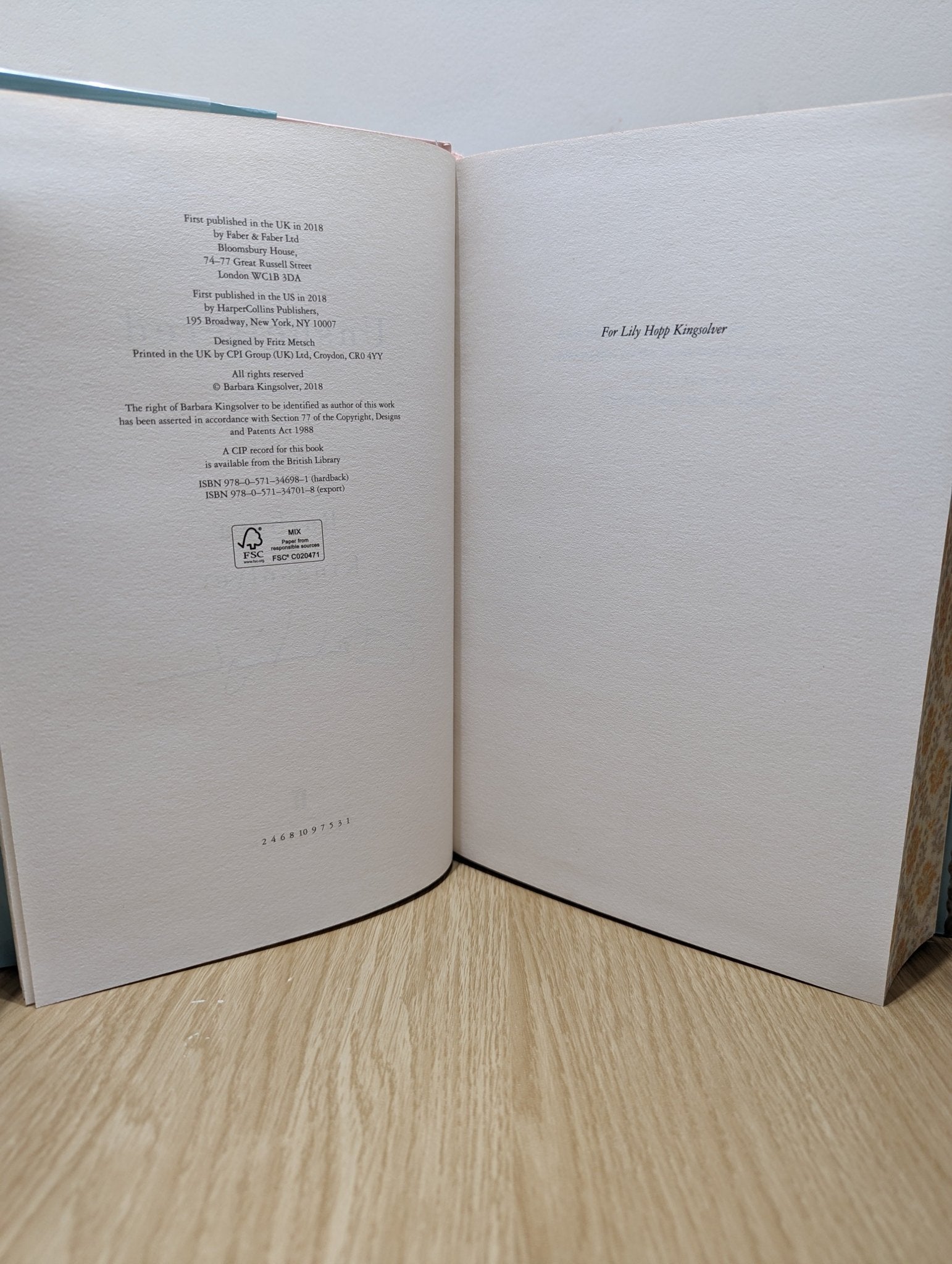 Unsheltered by Barbara Kingsolver (Signed First Edition with sprayed edges) - Fialta Books