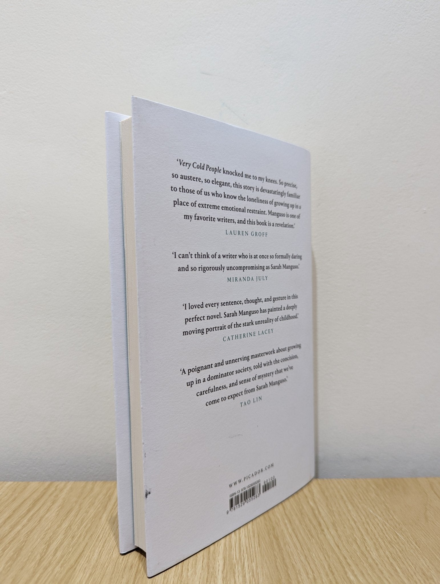 Very Cold People by Sarah Manguso (First Edition) - Fialta Books