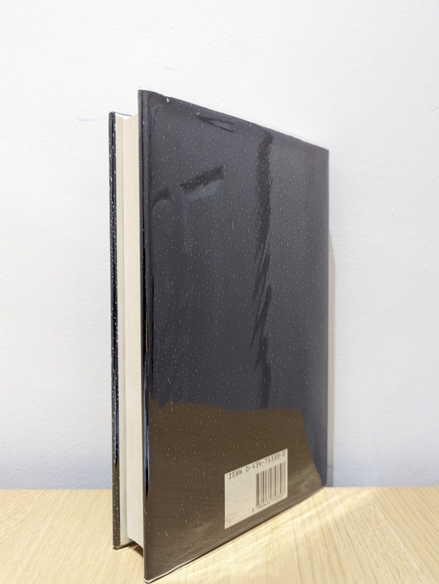 Waterland by Graham Swift - Fialta Books