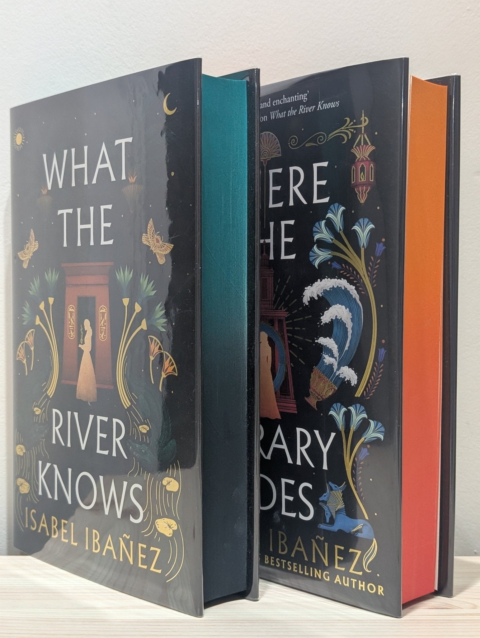 What the River Knows; Where the library hides by Isabel Ibanez (Signed with sprayed edges) - Fialta Books