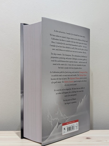 Wind and Truth by Brandon Sanderson (Signed First Edition) - Fialta Books