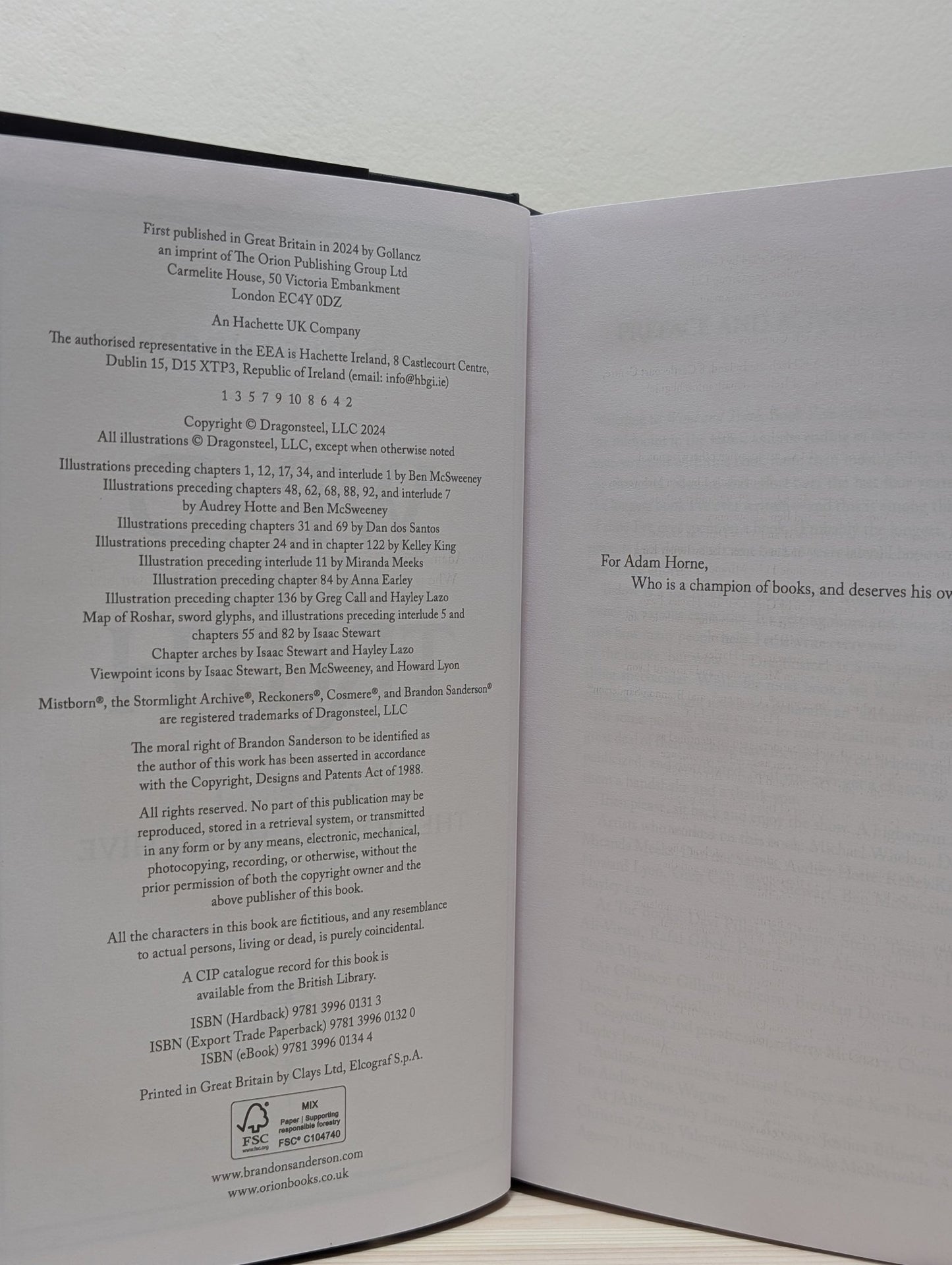 Wind and Truth by Brandon Sanderson (Signed First Edition) - Fialta Books