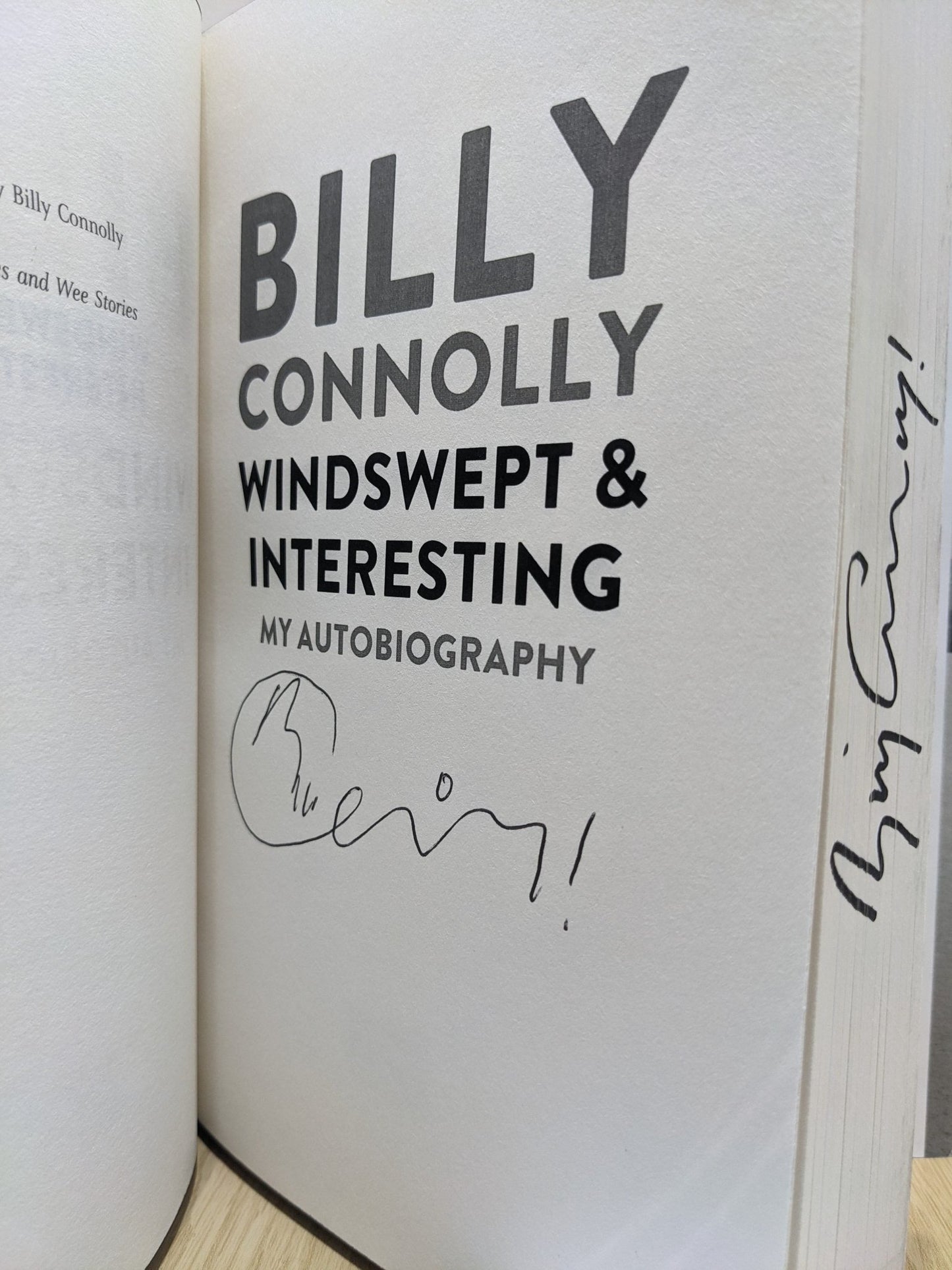 Windswept & Interesting: My Autobiography by Billy Connolly (Signed First Edition with sprayed edges) - Fialta Books