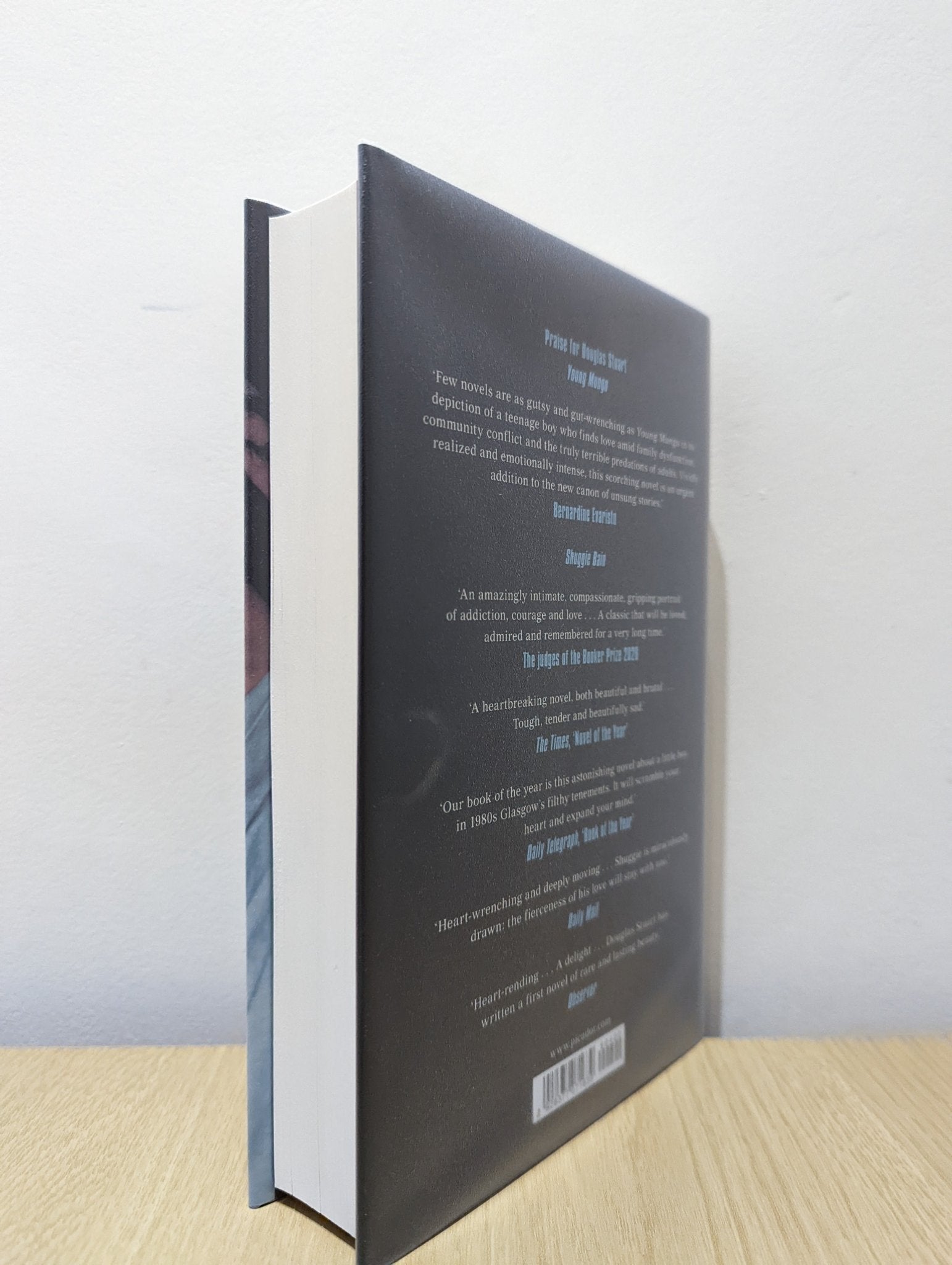 Young Mungo by Douglas Stuart (Signed) - Fialta Books